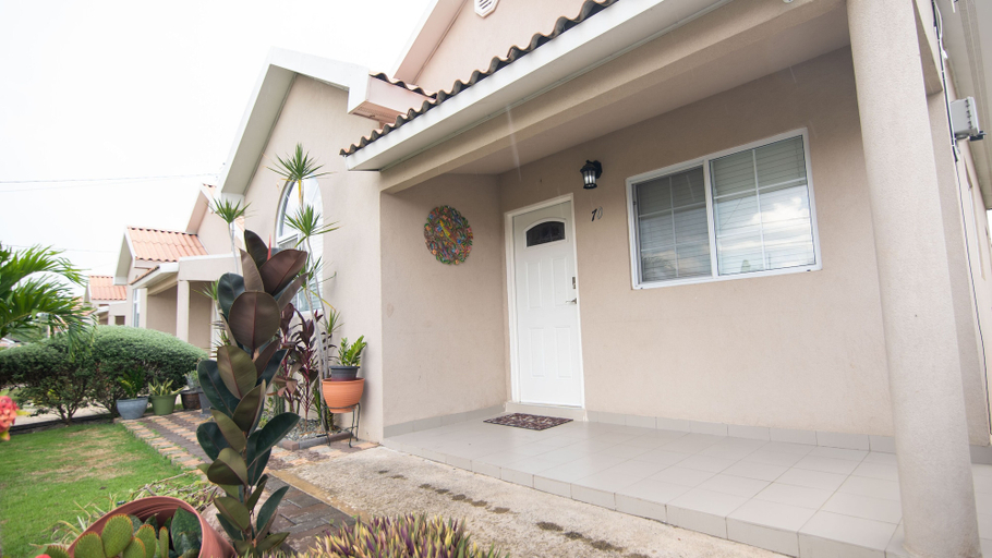 Exterior & Views 2, The Golf Oasis II
