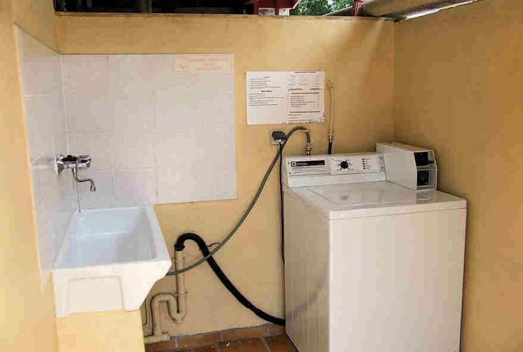 Bathroom, Camping Manex - Cabanes, Pyrénées-Atlantiques