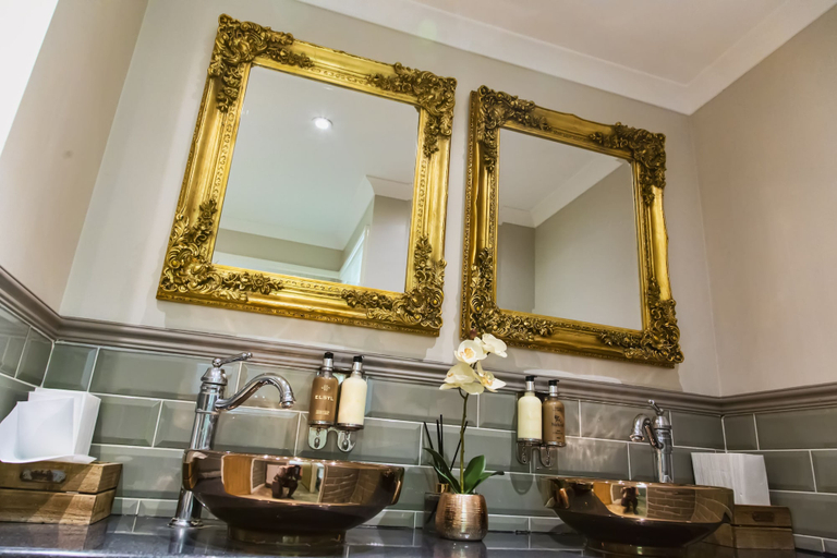 Bathroom 3, The Ship Inn, Kent