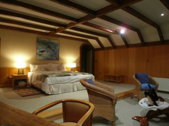 Bedroom 3, Puyuhuapi Lodge & Spa, Aisén