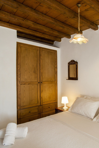 Bedroom 2, Pleiades Villa, Near Ornos Beach, South Aegean