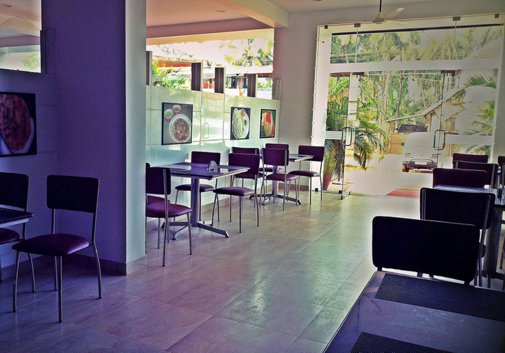 Food & Drinks 4, Hotel mookambika palace, Udupi