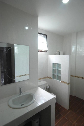 Bathroom 3, Buathong Place, Ko Samui