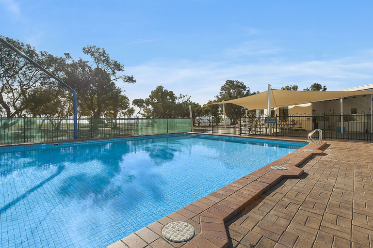 Sport & Beauty 4, Port Broughton Tourist Park, Barunga West