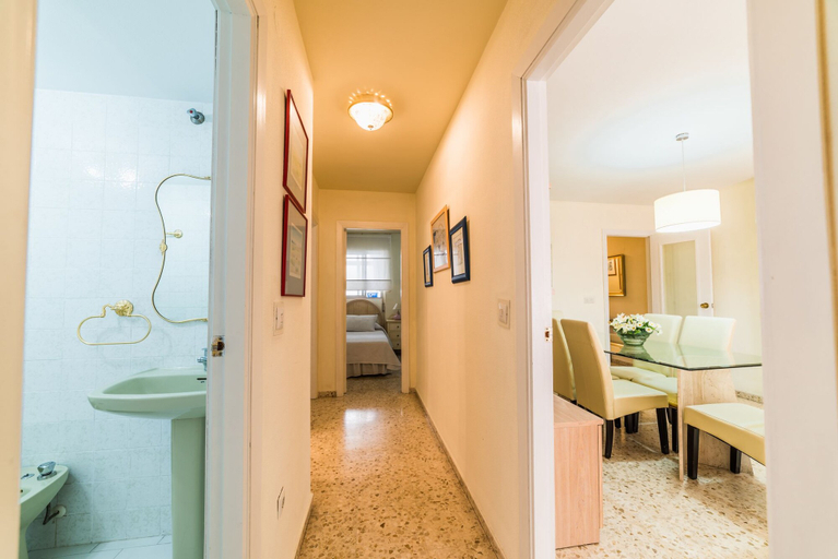 Others 5, Edicicio Sol Playa | 5  Pax | First Line | 3652-AW, Málaga