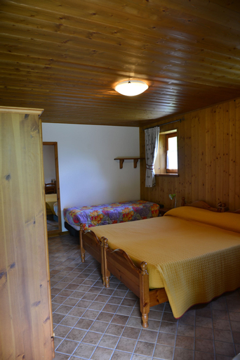 Bedroom 3, Agriturismo Pian Dei Tass, Pordenone