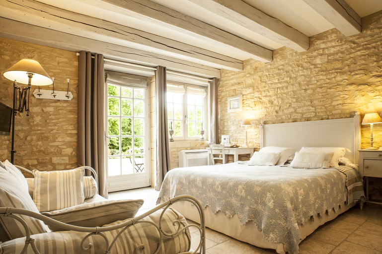 Bedroom 2, La Roche d'Esteil, Dordogne