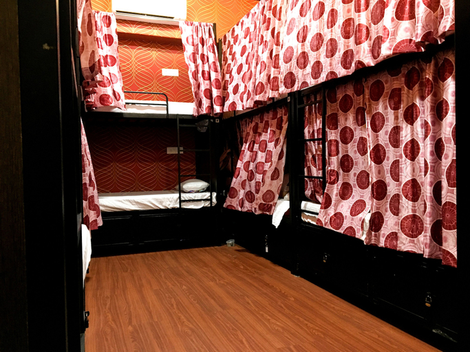 Bedroom 5, BKC Backpackers - Trade Centre, Mumbai Suburban