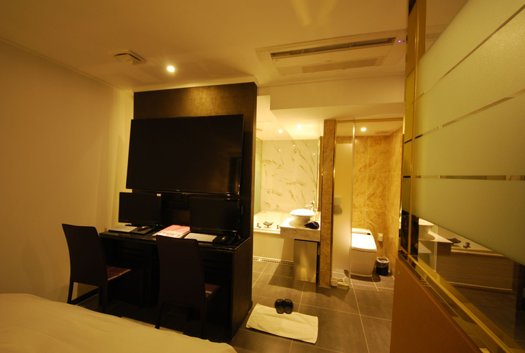 Bedroom 2, Hotel BUTI &, Gyeyang