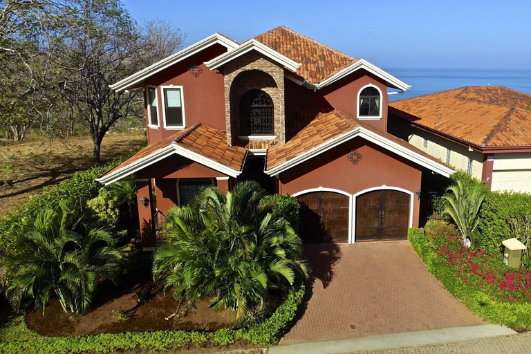 Exterior & Views 2, Casa Hauer, Carrillo