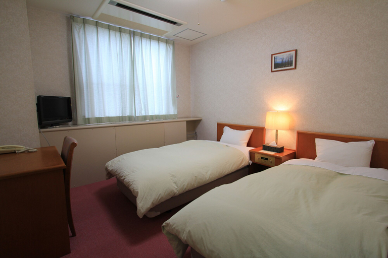 Bedroom 4, Osaka International Youth Hostel, Takaishi