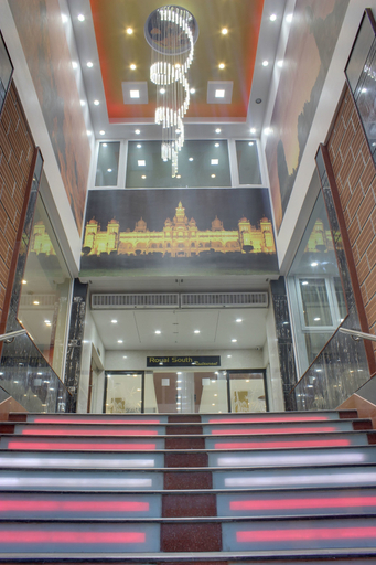 Others 5, SRT Alpines, Bangalore