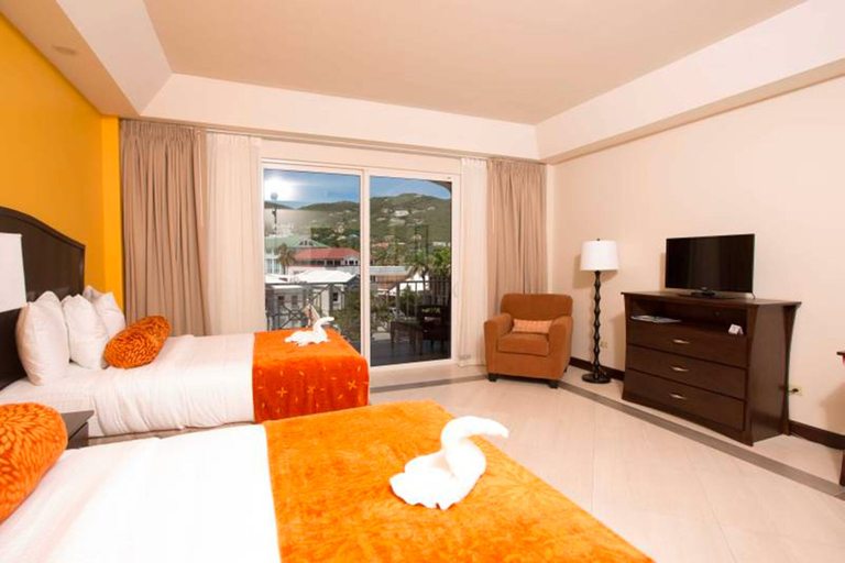 Bedroom 3, Maria's By the Sea Hotel
