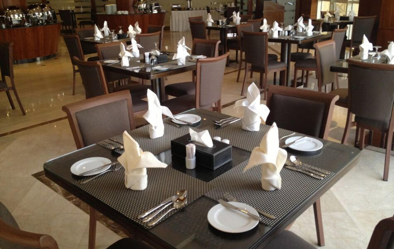 Food & Drinks 5, Executives Hotel Al Azizia, Riyadh