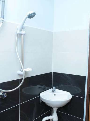 Bathroom 5, Redang De' Rimba Resort, Setiu