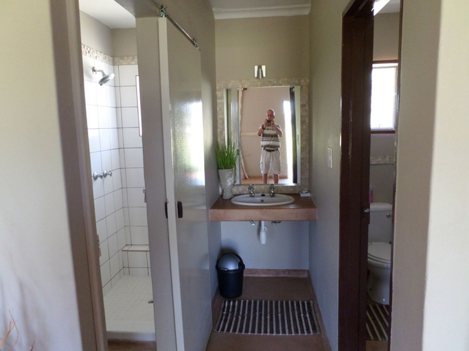 Bathroom 5, OUT OF Nature Country Lodge, Windhoek Rural
