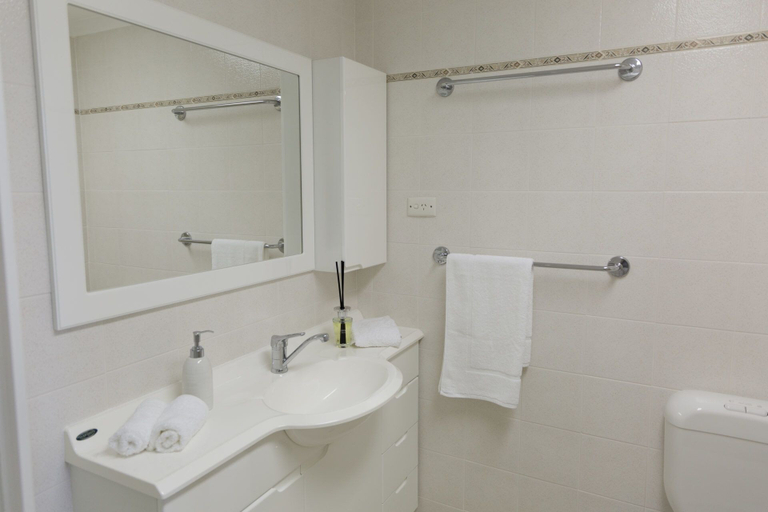 Bathroom 3, Vista at Nelson Bay, Port Stephens