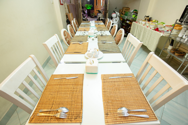 Food & Drinks 5, Phan Lan 2 Hotel, District 1