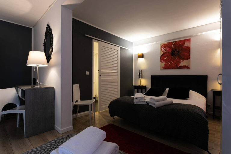 Bedroom 4, Hôtel Le Mistral, Bouches-du-Rhône