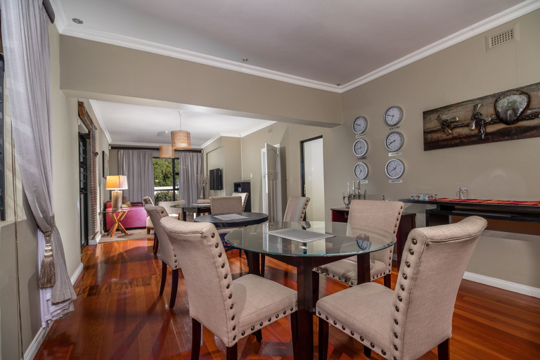 Others 5, Cashmere Suites, Nelson Mandela Bay