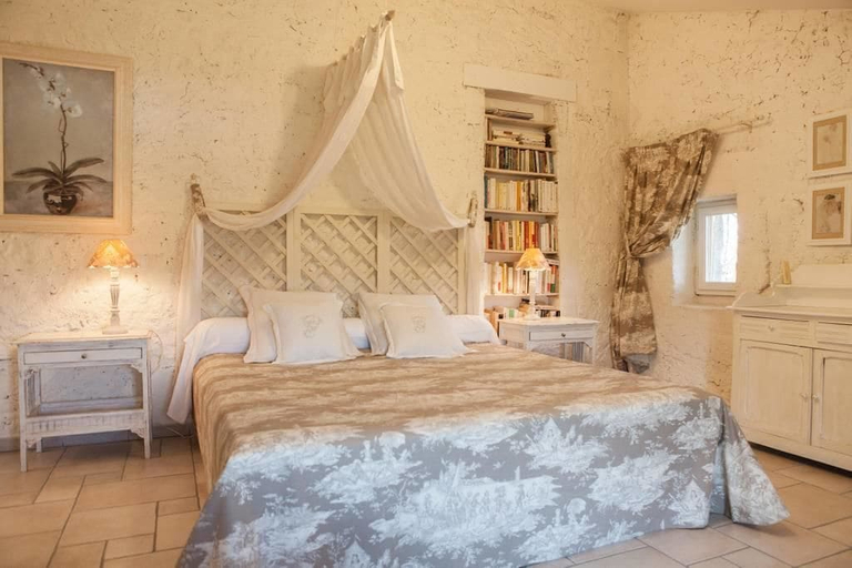 Bedroom 3, La Grange de Bellefontaine, Gironde