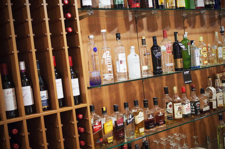 Food & Drinks 5, Nightcap at Balaclava Hotel, Cairns