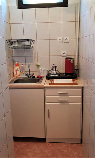Others 4, Muskátli Apartman, Pétervására