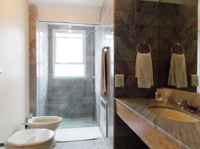 Bathroom 4, Duomo Park Hotel, Curitiba