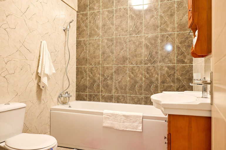 Bathroom 5, Apartament Black Sea, Constanta