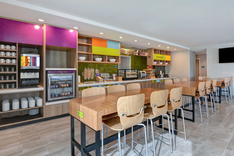 Food & Drinks 5, Home2 Suites by Hilton Savannah Midtown, GA, Chatham