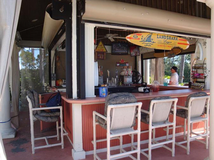 Food & Drinks, 3BR 2.5BA Home in Emerald Island Resort by CV-8479, Osceola