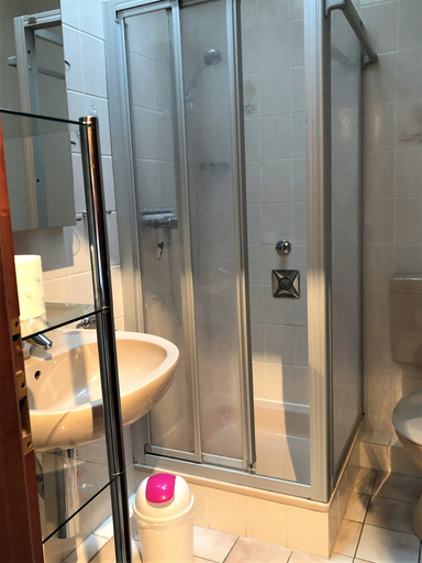 Bathroom 3, Haus Heidehof, Cuxhaven