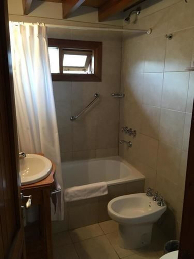 Bathroom 5, Hostería Senderos, Lago Argentino
