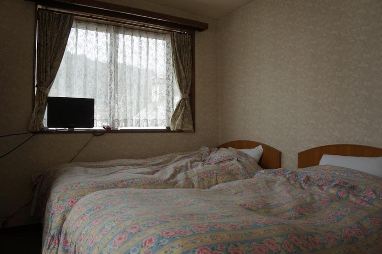 Bedroom 2, New Fukudaya, Minamiuonuma