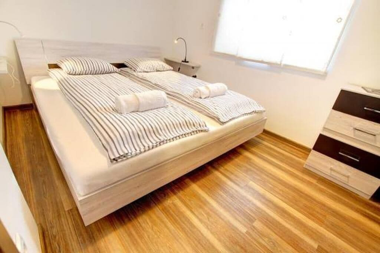 Bedroom 2, Apartment Vita, Brežice
