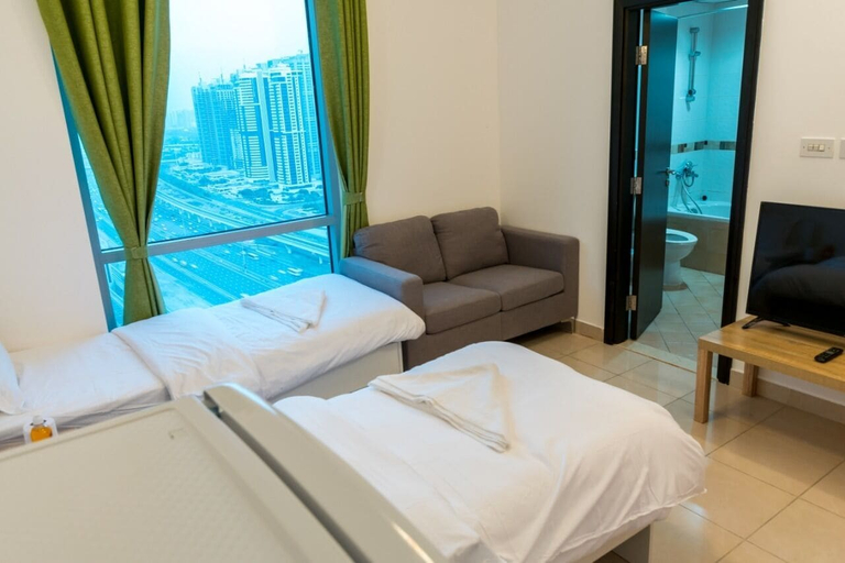 Room 2, Marina Crown Tower, Dubai