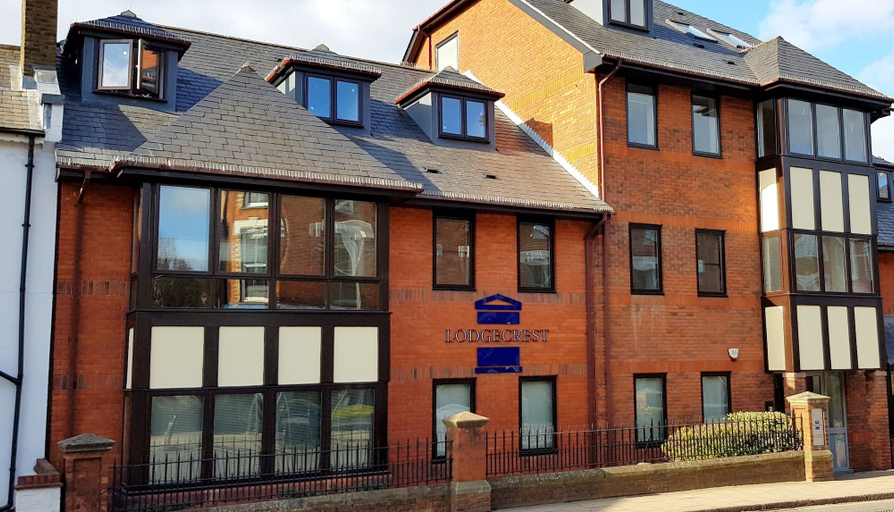 Exterior & Views, Roomspace Apartments -Kirk Court, Surrey