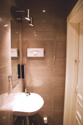 Bathroom 4, Hotell Västmannagatan no.61, Stockholm