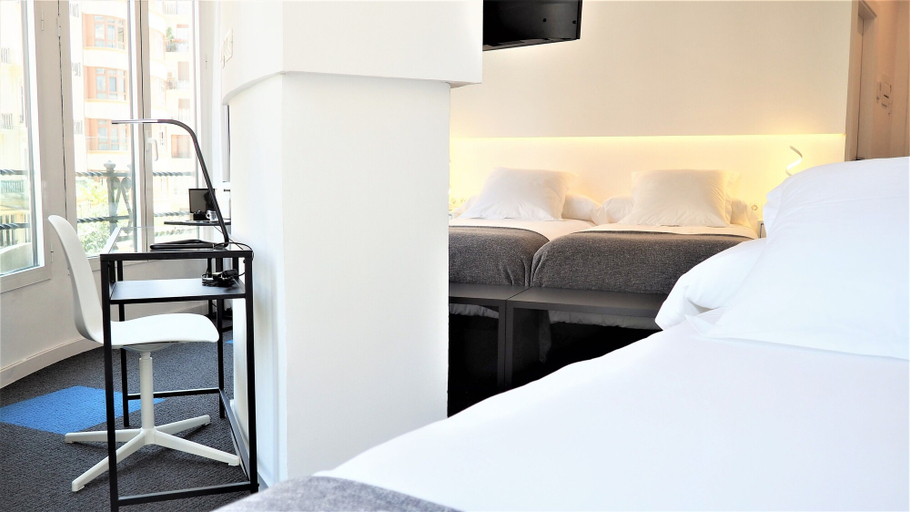 Bedroom 2, Hotel Plaza View, Valencia