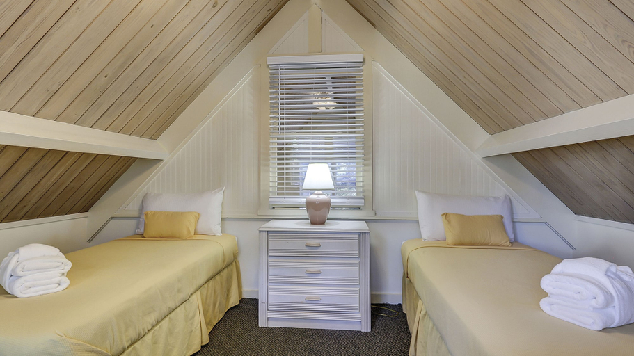 Bedroom 2, The Village At Palmetto Dunes, Beaufort
