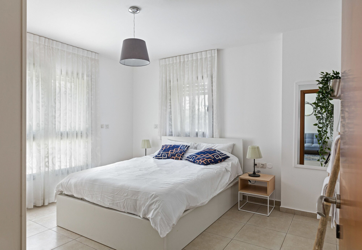 Bedroom 3, Laguna Water Front 1