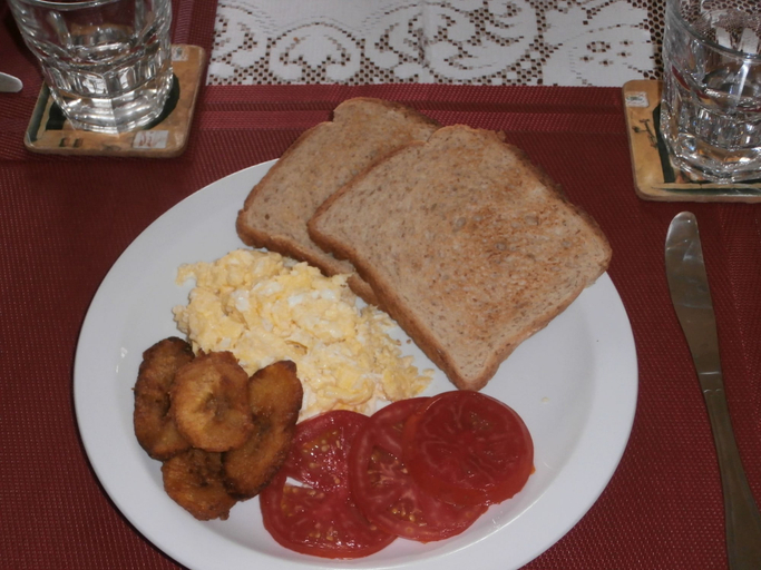 Food & Drinks 5, Sue'S Homestay