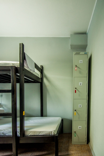 Bedroom 3, BaikalSKI Hostel, Water body