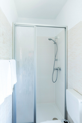 Bathroom 5, Elisabetha, Region Hannover