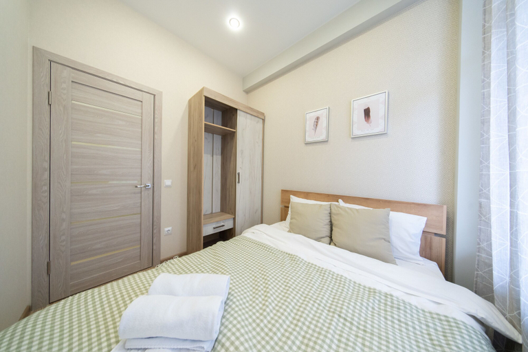 Bedroom 3, More Apartments na Plotinnoy 2 - 1, Sochi gorsovet