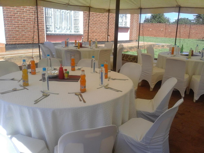Food & Drinks 4, Mutheto Lodges, Lilongwe City