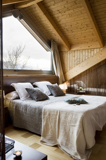 Bedroom 2, Apartamentos la Torreta del Llac, Girona