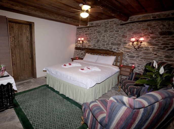 Bedroom 3, Kadilar Pasazade Konagi Butik Otel, Ödemiş