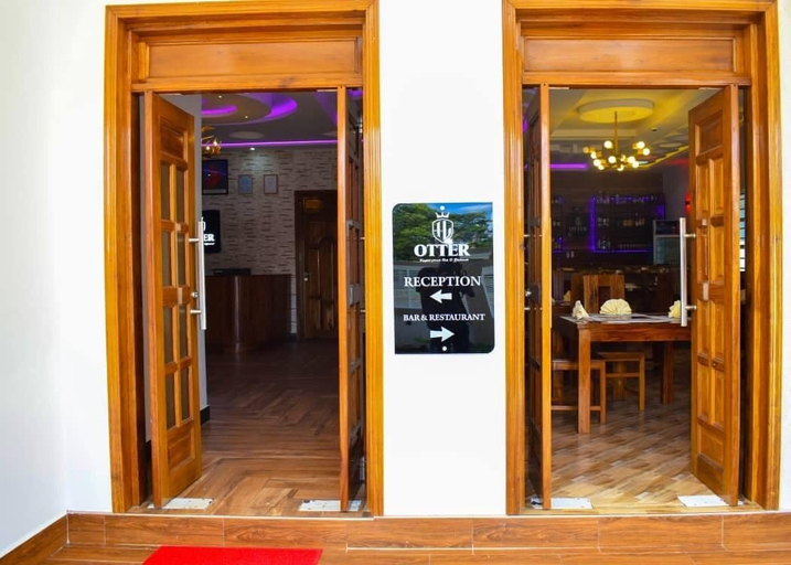 Others 5, Otter lodge, Meru