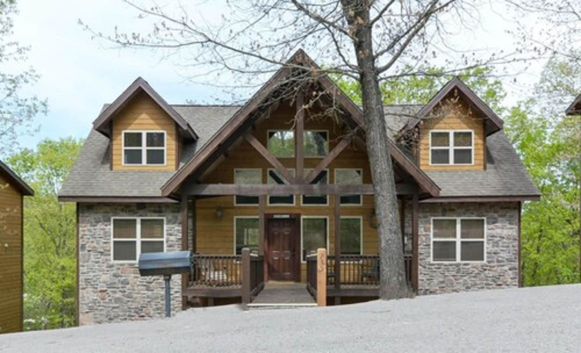 Exterior & Views 2, Coyote Cabin, Stone